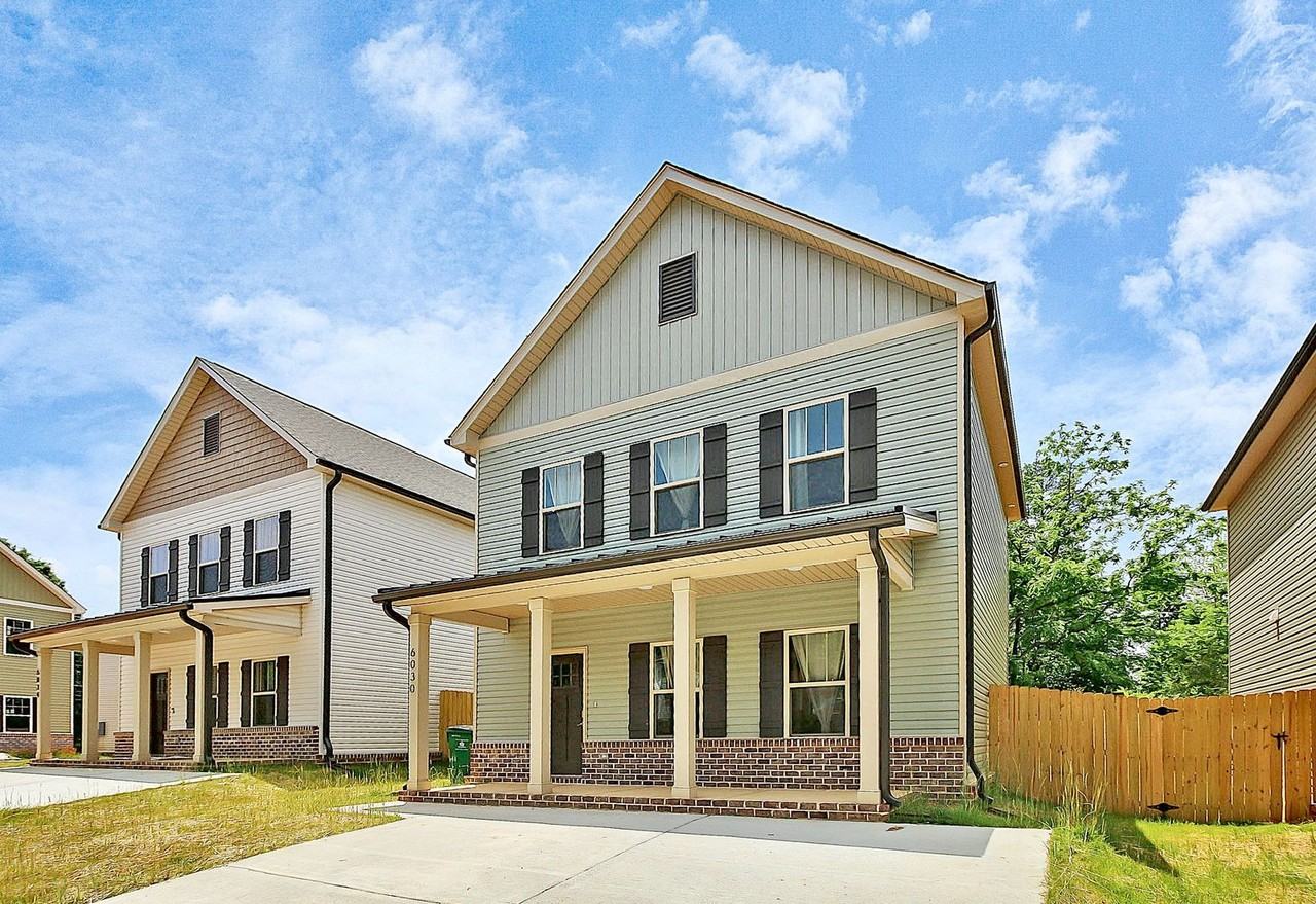 6030 Hunters Crossing Ln - Photo 4 of 24