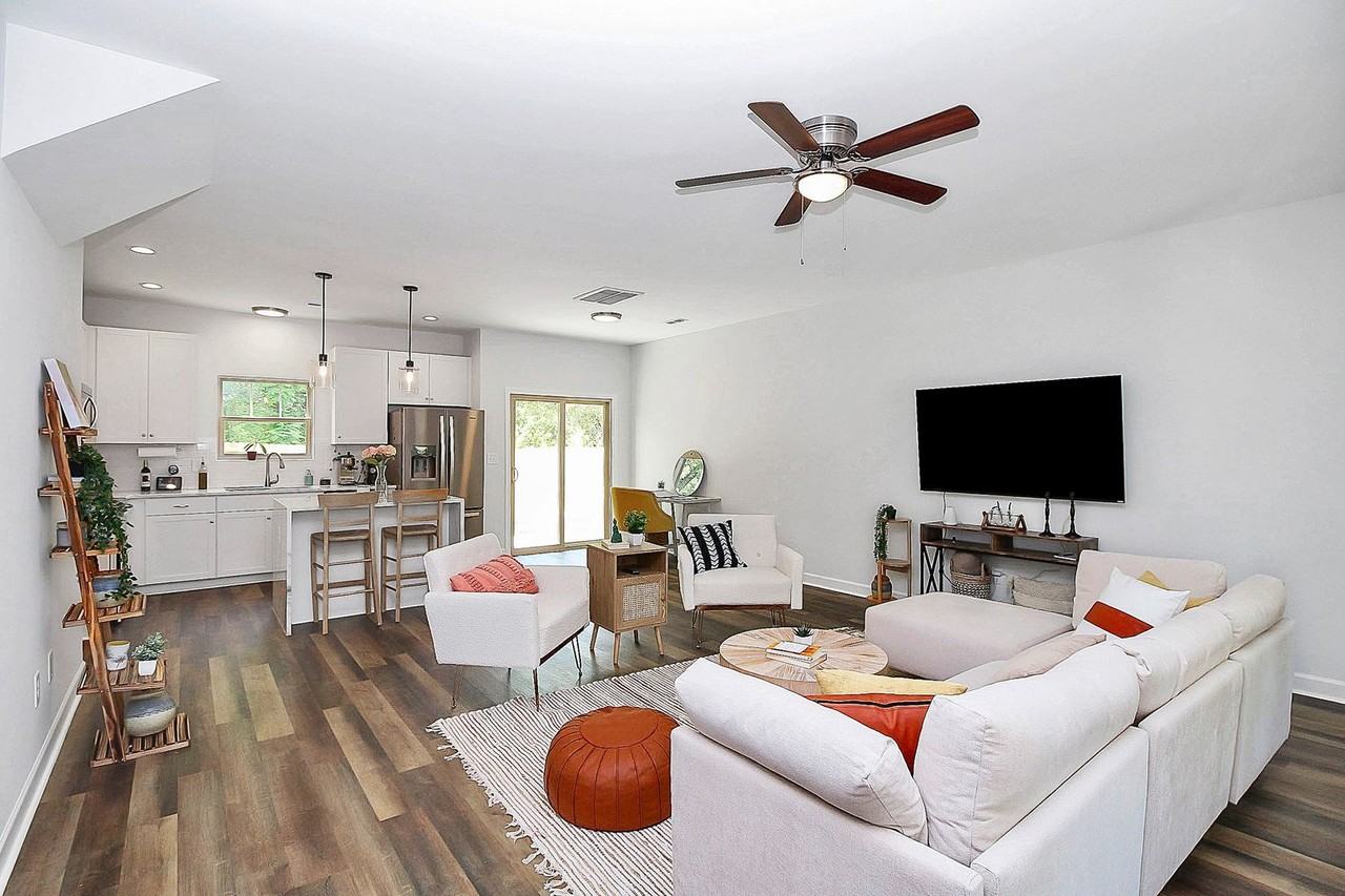 6030 Hunters Crossing Ln - Photo 7 of 24