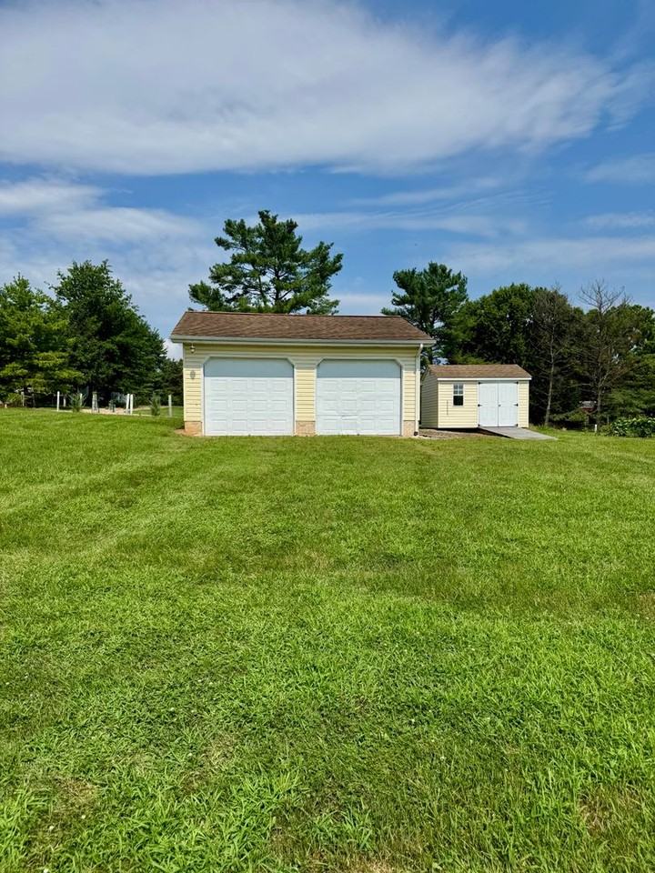 358 Jewelry Dr - Photo 3 of 17