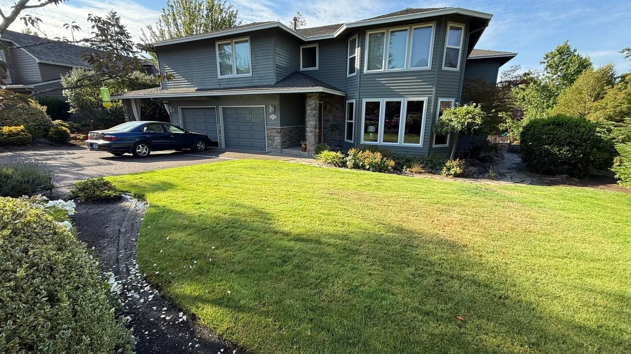 2765 Nw Bauer Woods Dr - Photo 2 of 50