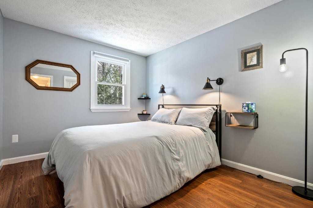 80 Orchard Rd - Photo 3 of 13