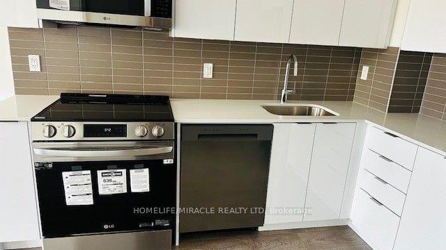 225 Malta Avenue - Photo 7 of 10