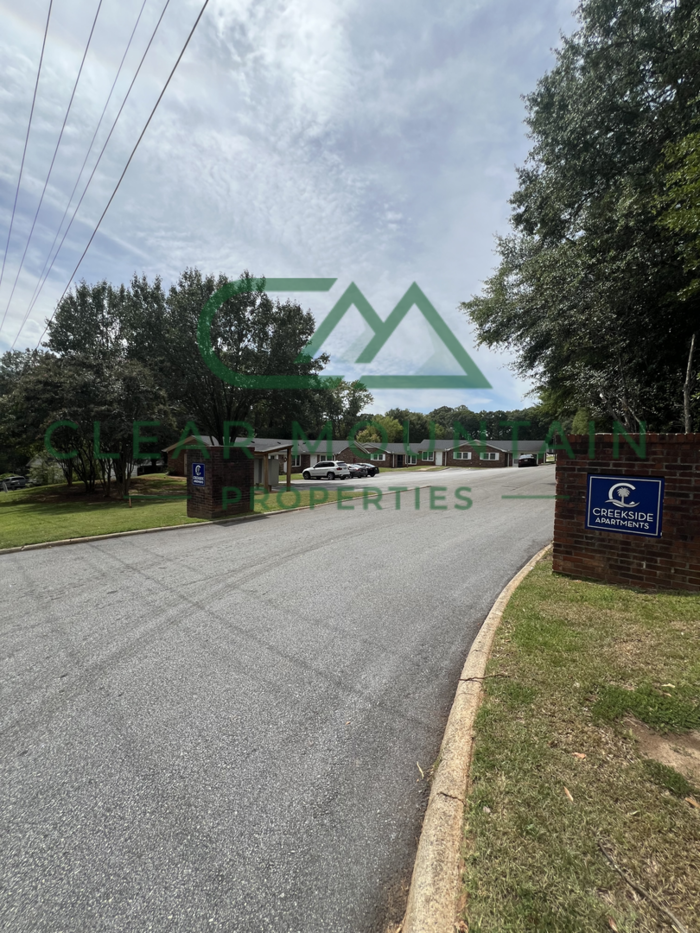 300 Brook Glenn Rd #37