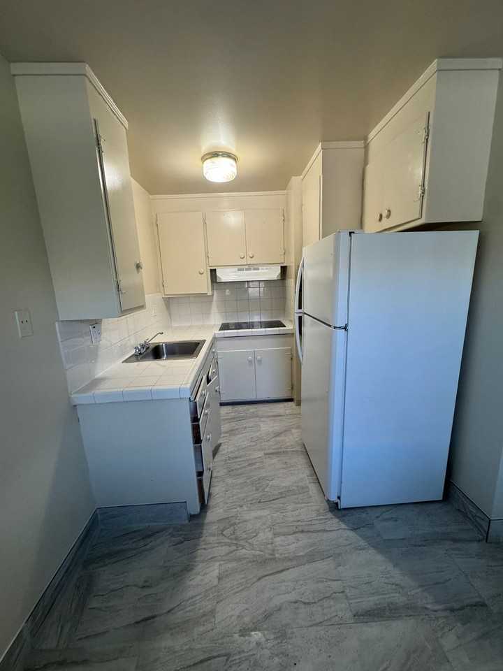 4250 Central Ave #7 - Photo 2 of 7