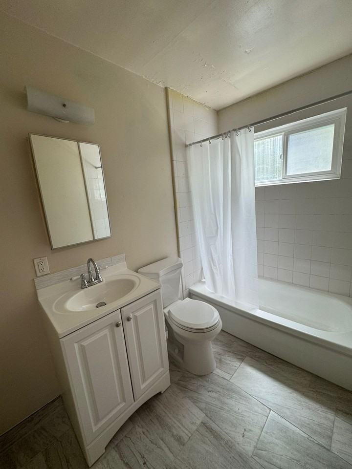 4250 Central Ave #7 - Photo 7 of 7