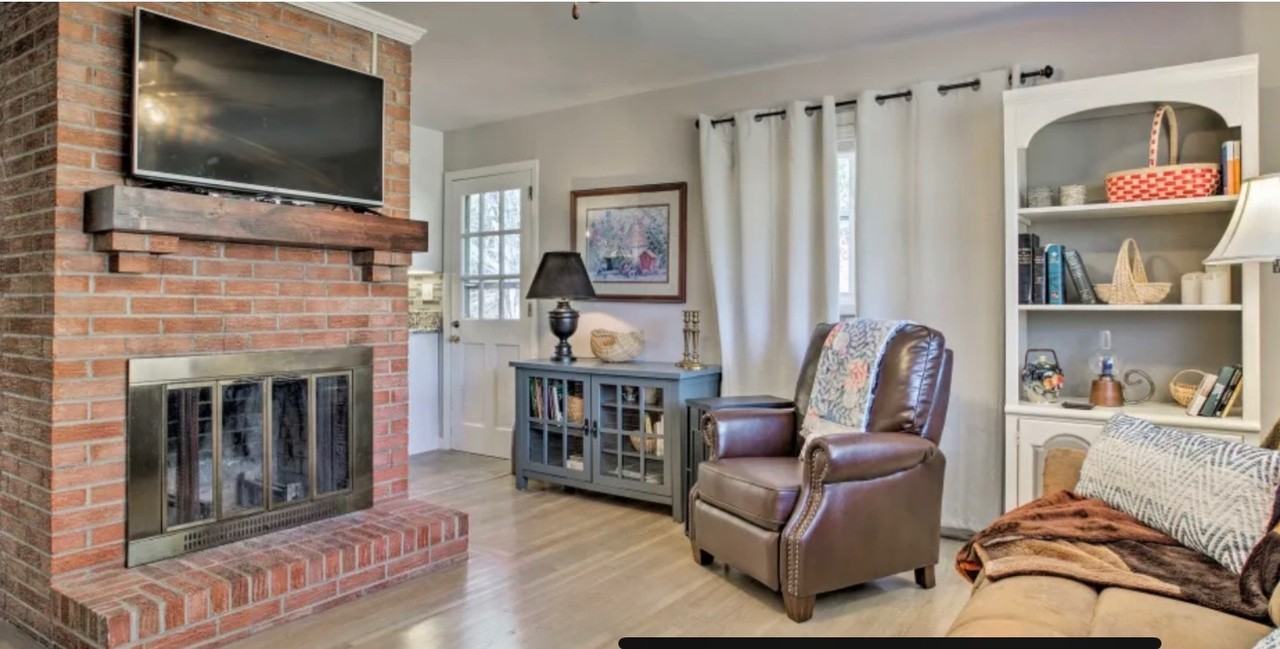 165 Franklin Dr #NA - Photo 2 of 10