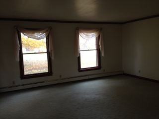 14400 Cornell Rd - Photo 3 of 24