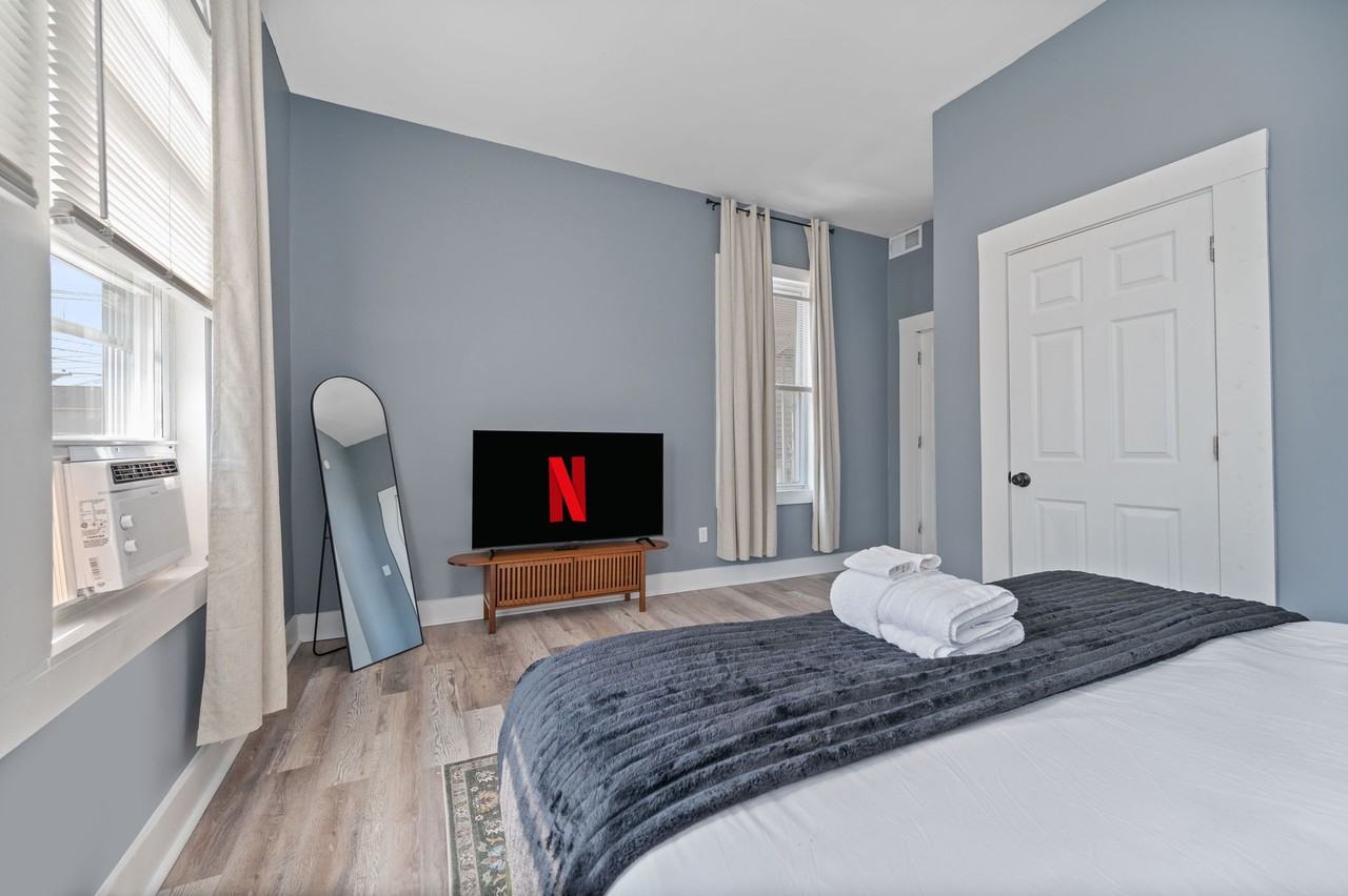 2413 Kenton St #A - Photo 5 of 12