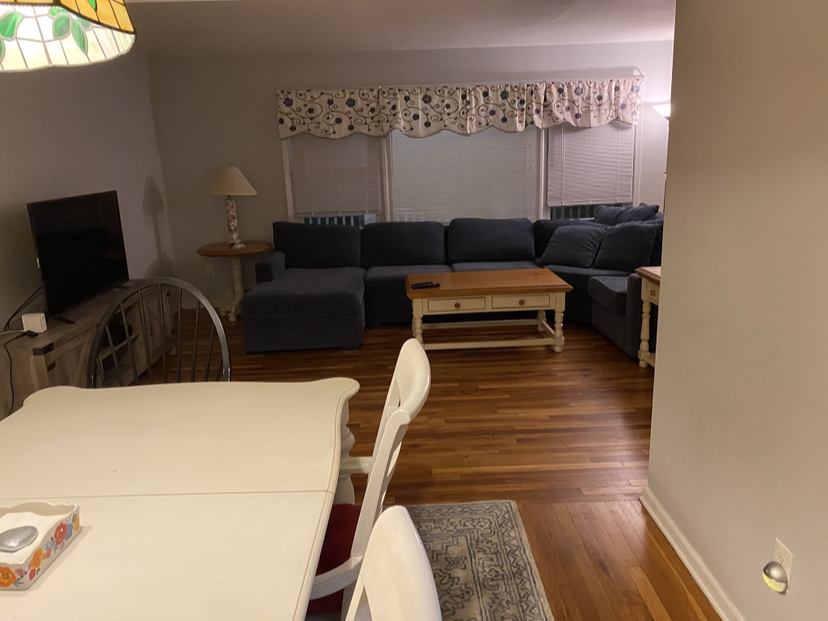 213 Brinley Ave #NA - Photo 3 of 13