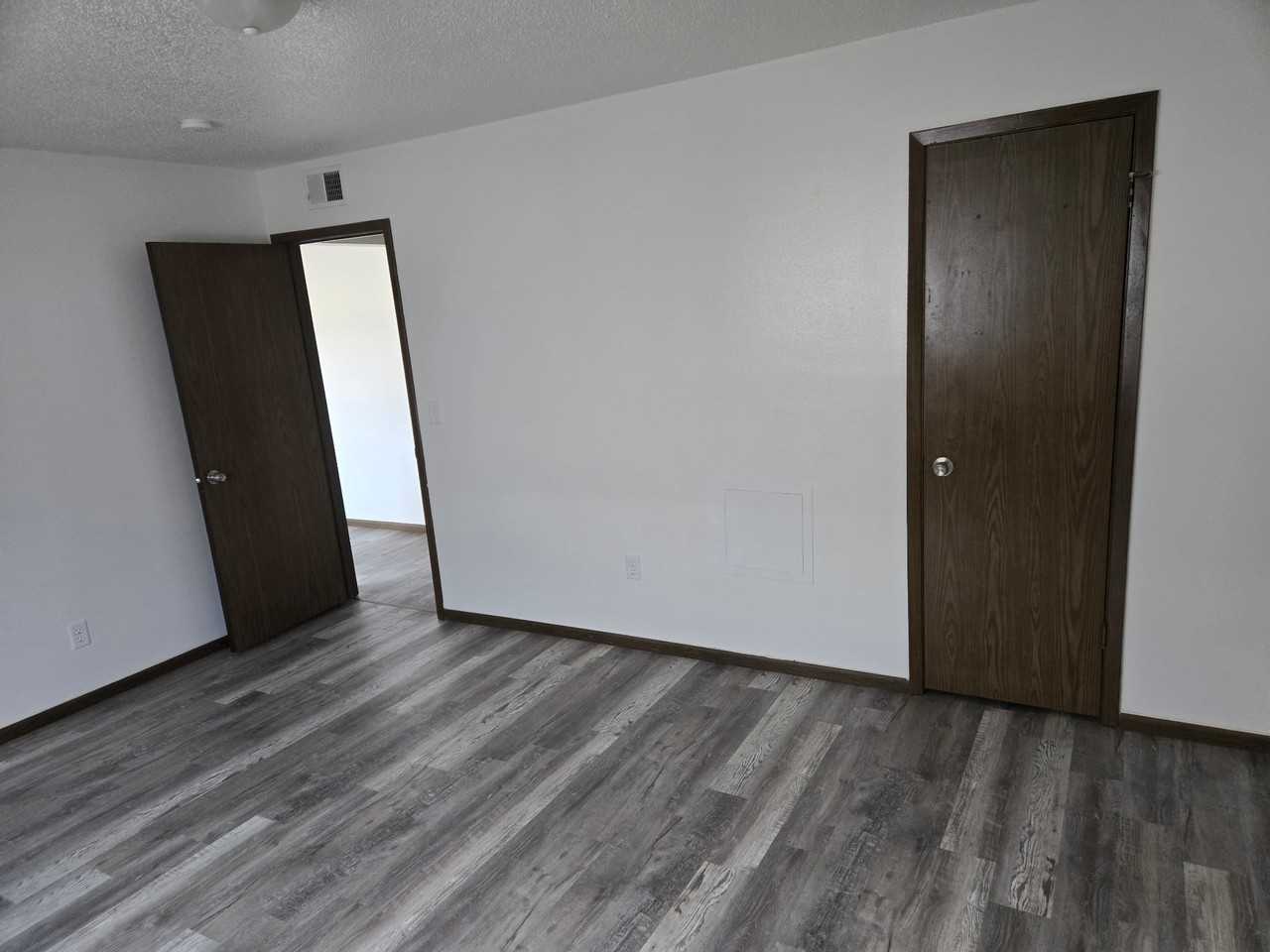 1229 Ravenwood Rd #1237-1 - Photo 2 of 15