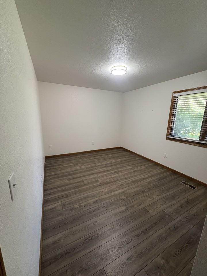 2010 46th Ave #NA - Photo 3 of 4