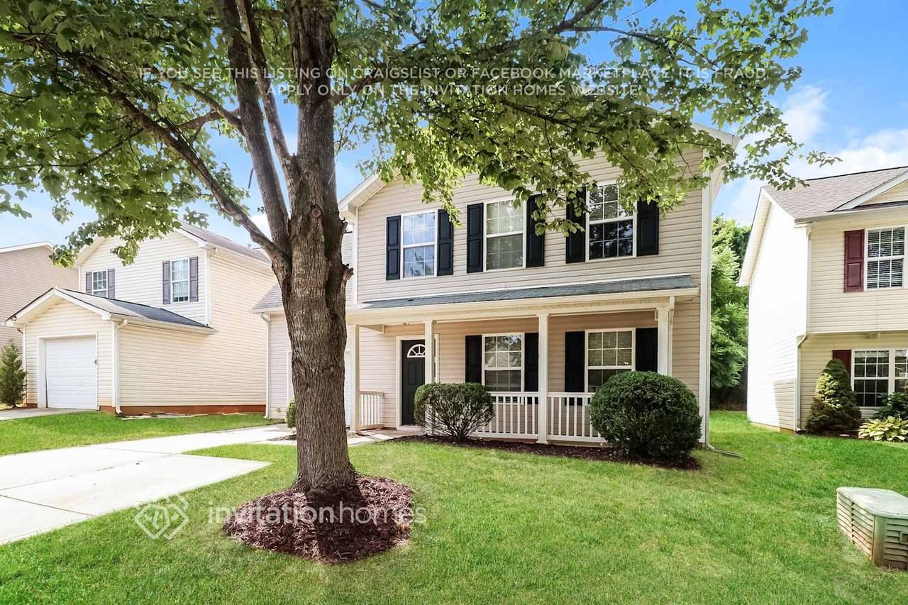 4118 Hathaway Hills Dr - Photo 2 of 18