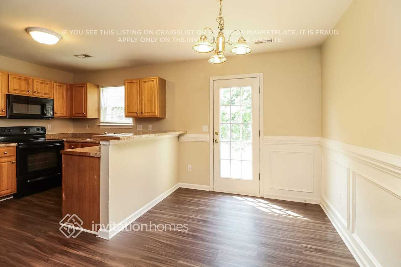 4118 Hathaway Hills Dr - Photo 6 of 18