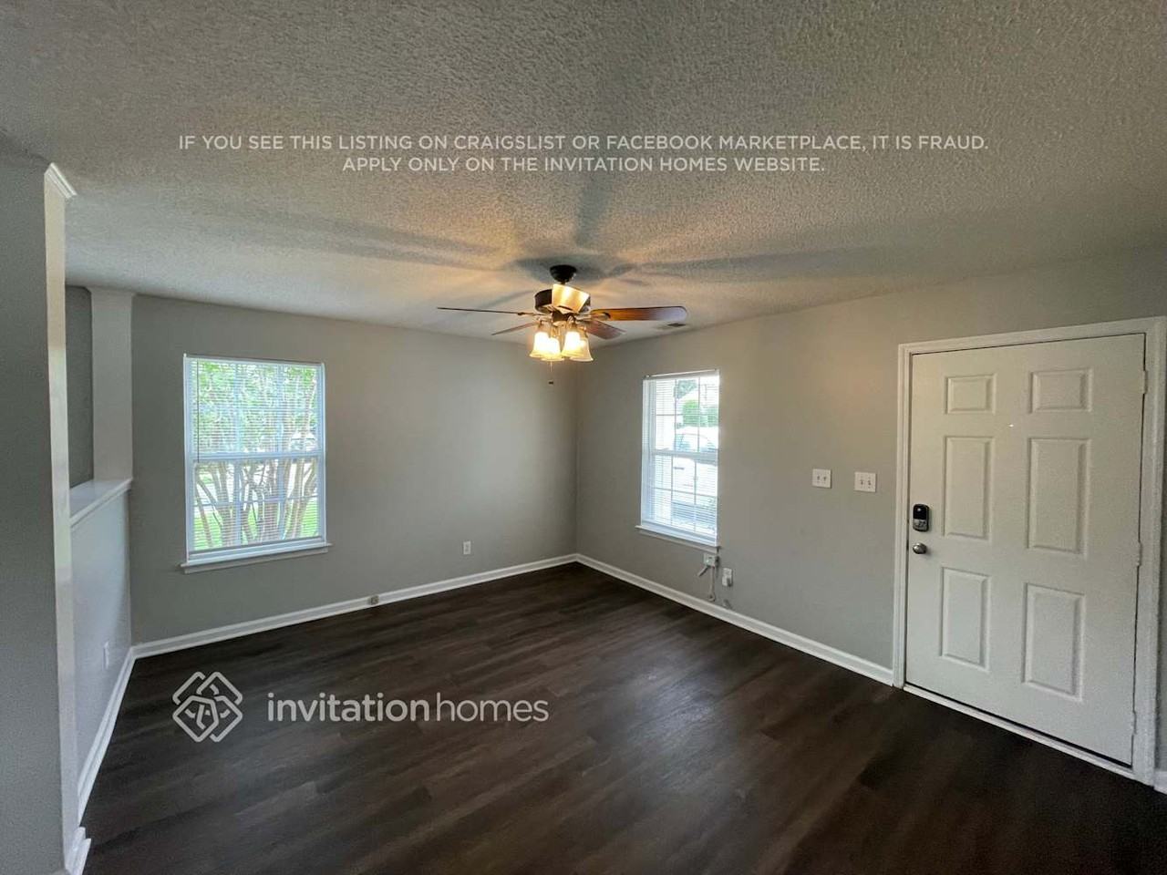 2959 Rockingham Ct Sw - Photo 3 of 14