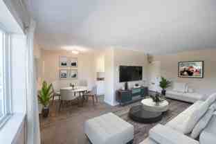 Hyde Park House - Photo 1 of 1