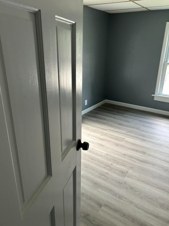 24 Burdick Ave - Photo 3 of 10