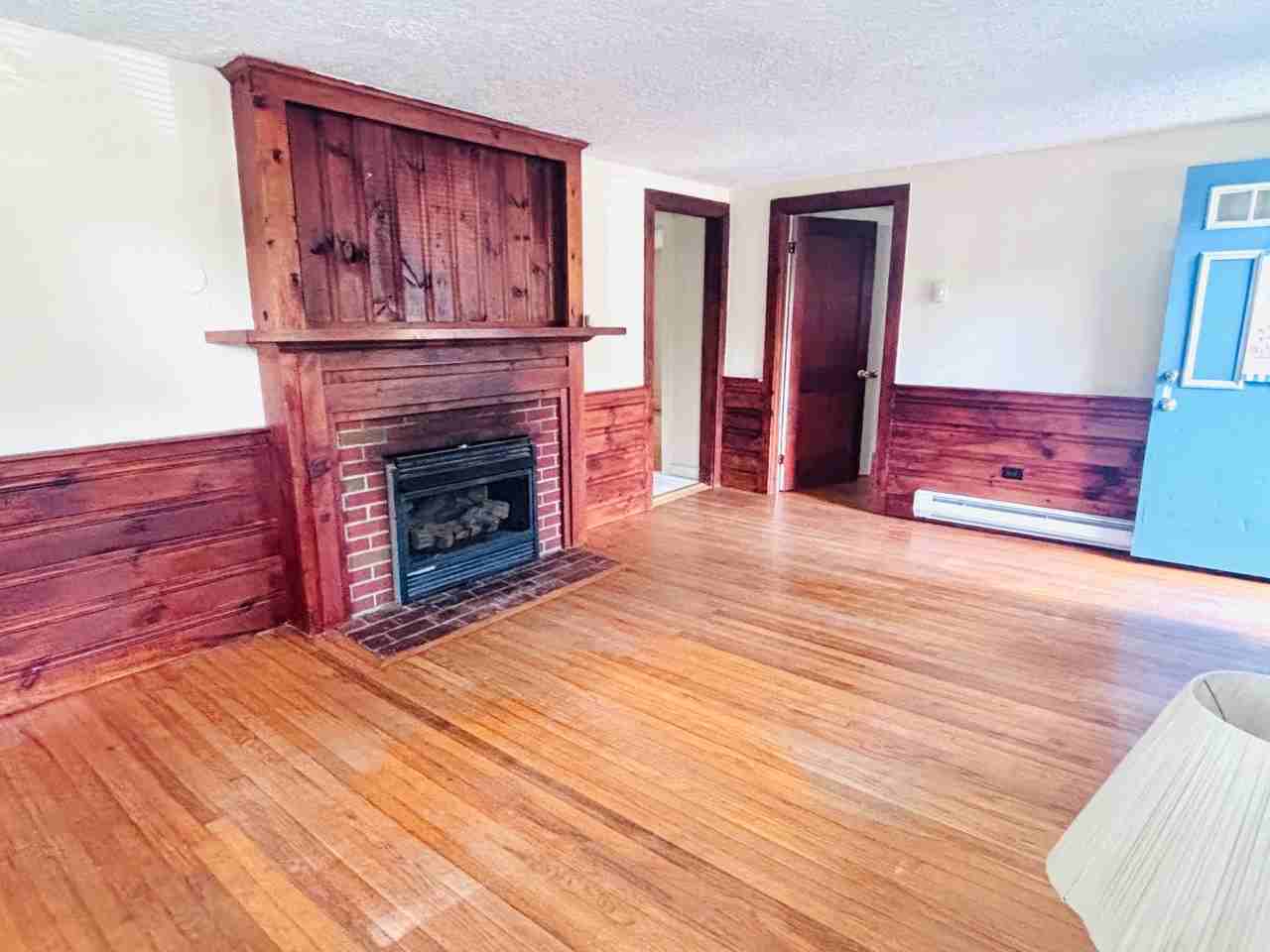 20 Thatcher Rd - Photo 2 of 6