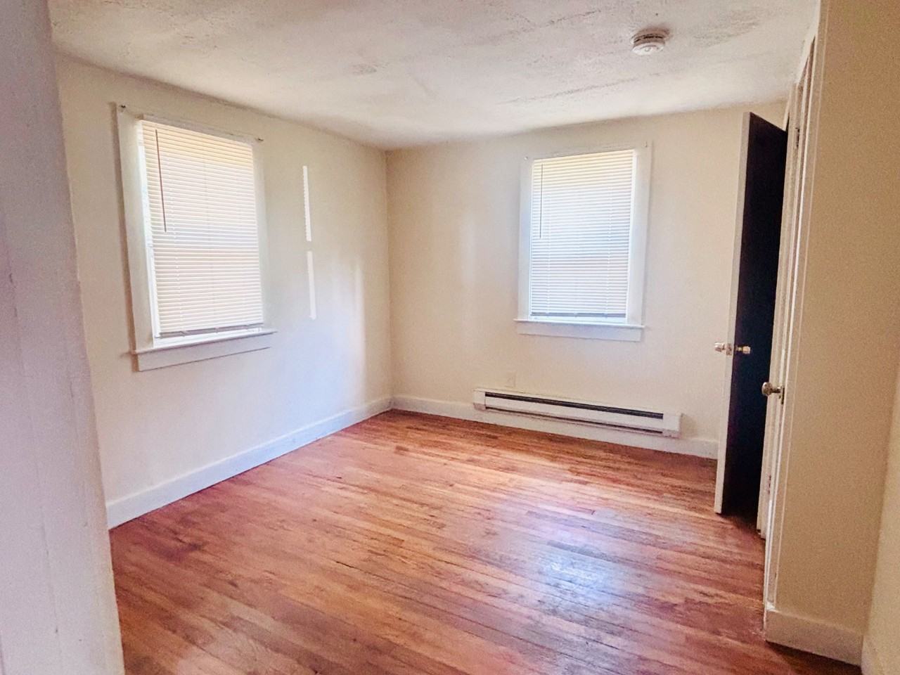 20 Thatcher Rd - Photo 3 of 6