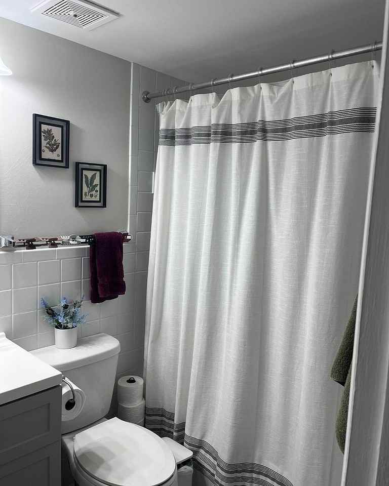 Brittany Apartments - Photo 4 of 22