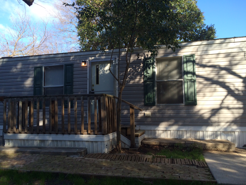 1163 Sleepy Hollow Dr - Photo 2 of 5