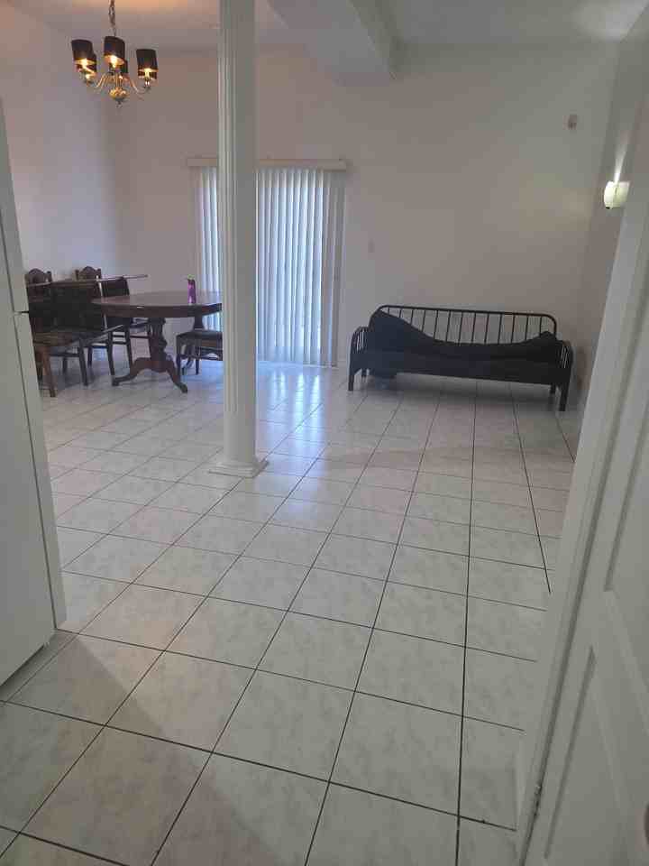 55 Tessler Cres - Photo 2 of 6