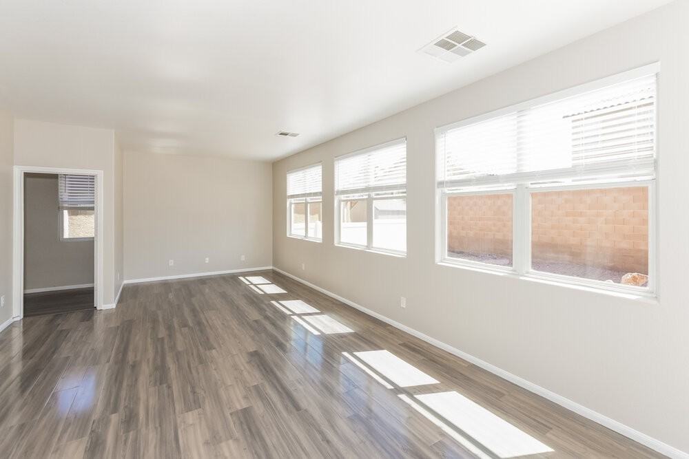 561 Fork Mesa Ct - Photo 5 of 17