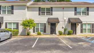 1100 Maple Tree Ln - Photo 1 of 1