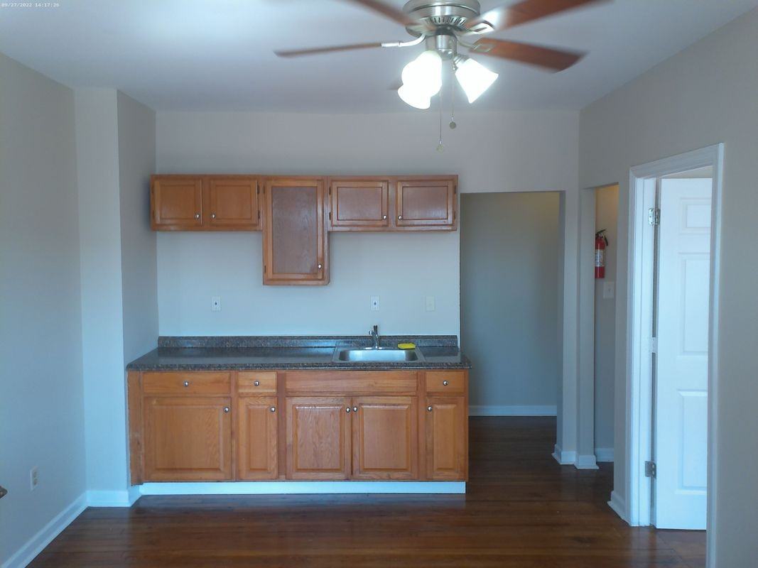 2343 Barnum Ave ##A - Photo 2 of 10