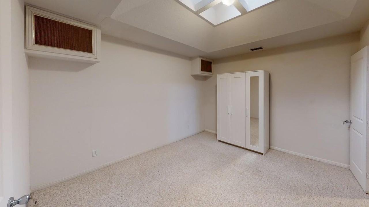 Spacious & Inviting Home in San Antonio – A Must-See! - Photo 6 of 18