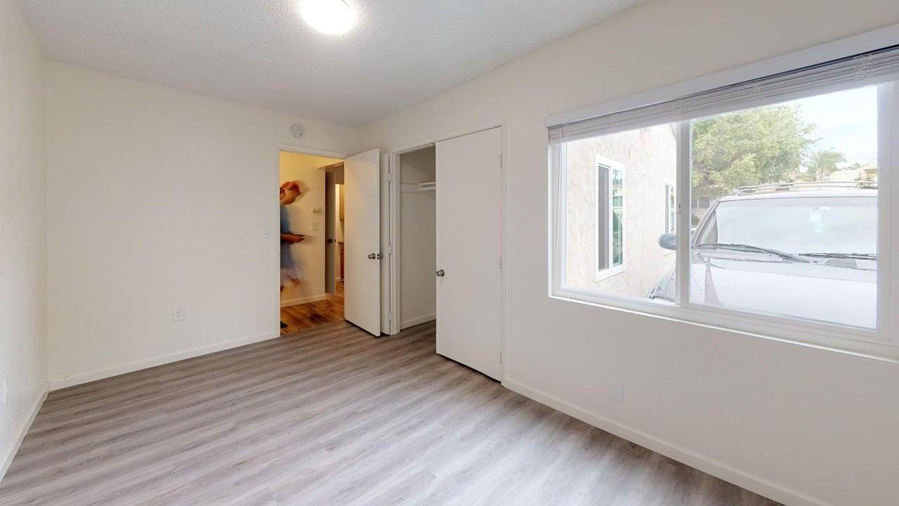 Sunny Pacific Beach home near Crystal Pier - Photo 4 of 15