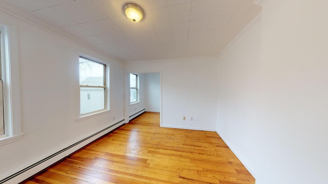 Beautiful Andrew Square apartment off Dorchester Street - Photo 7 of 15