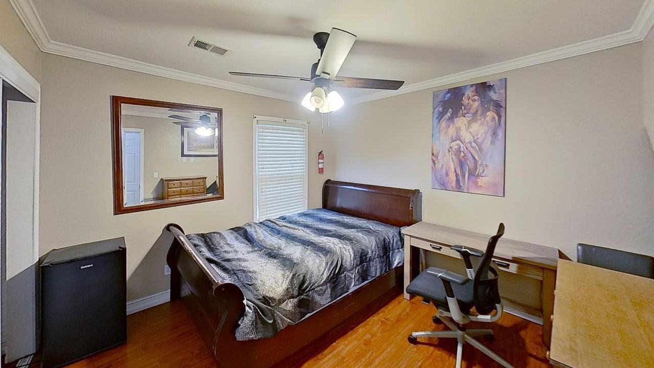 Tranquil and stylish living in Lilburn – a perfect place to unwind! - Photo 5 of 22