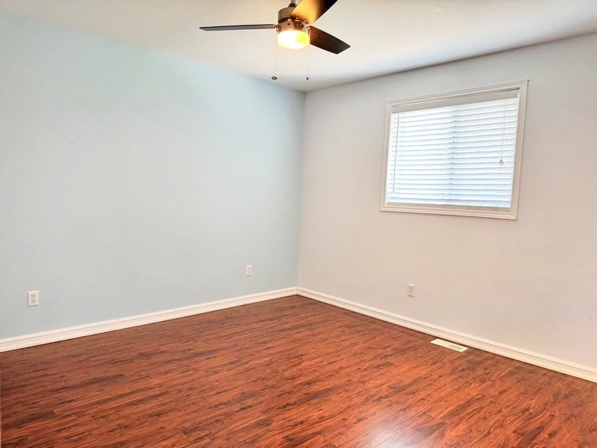 437 Merrill Ave #1 - Photo 3 of 10