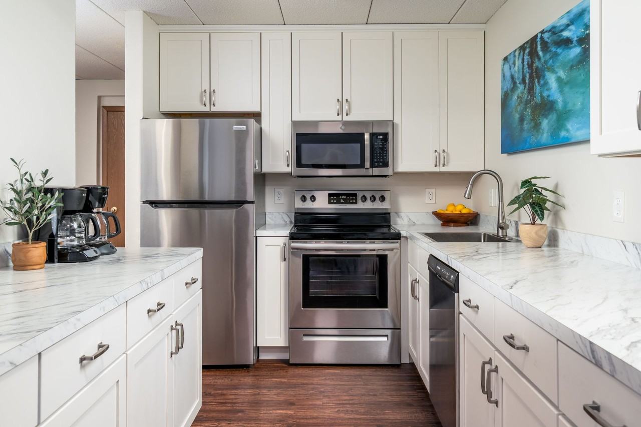 Cottages of Spring Lake Park - Photo 3 of 10