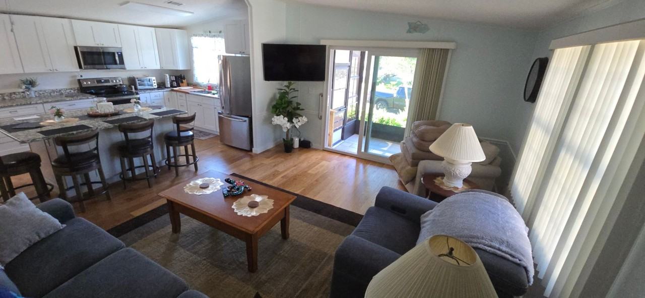 1715 Pebble Beach Ln - Photo 6 of 28