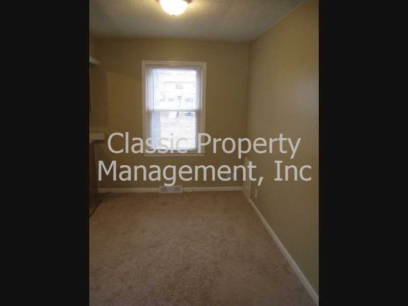 2401 NE 52nd Terrace - Photo 3 of 6