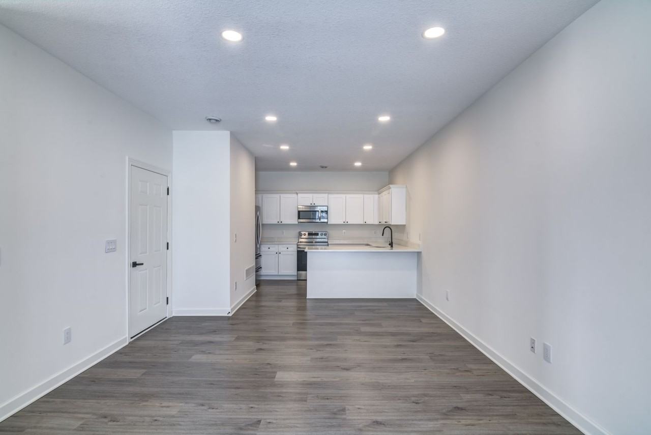 762 Oak Moss Pl - Photo 2 of 33