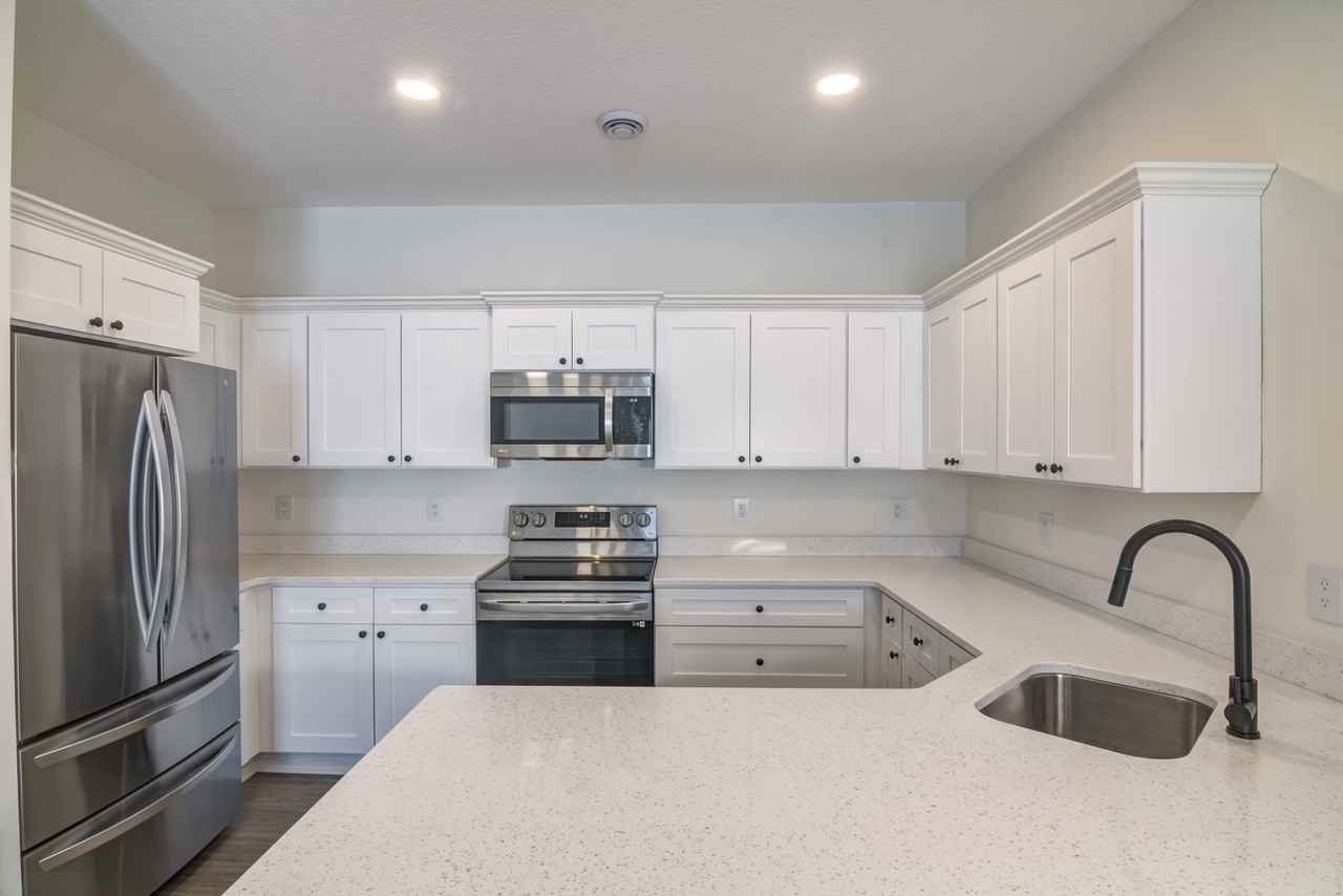 762 Oak Moss Pl - Photo 7 of 33