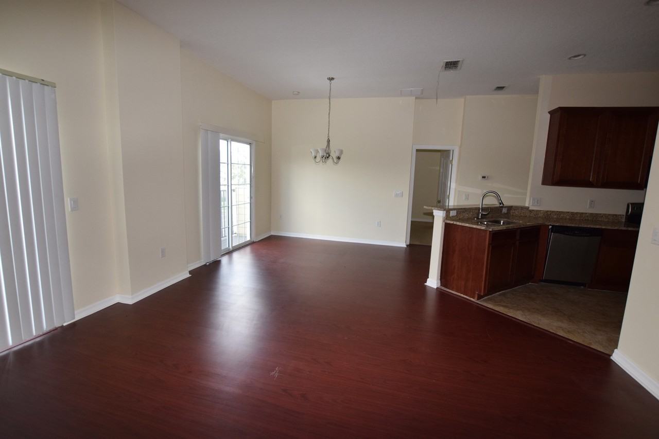 1949 Estancia Cir #A - Photo 4 of 12