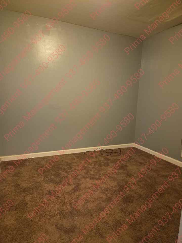 792 E Church St - Photo 6 of 14