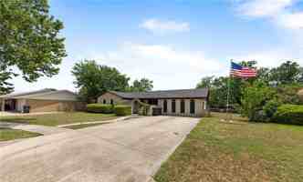 featured image of 408 Daffodil Drive