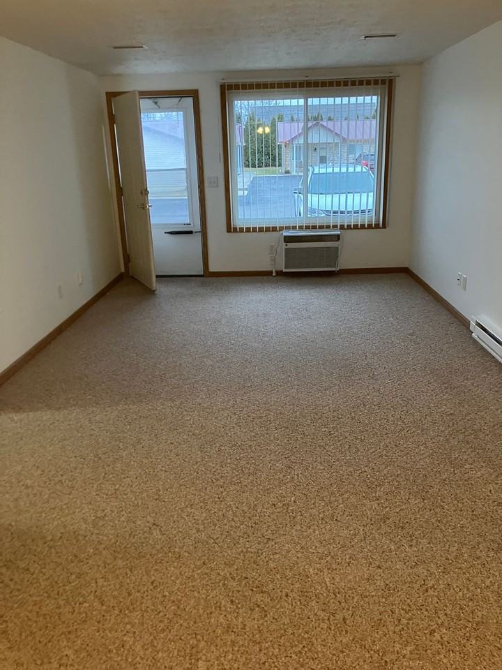 33 Meadowview Ter - Photo 3 of 18