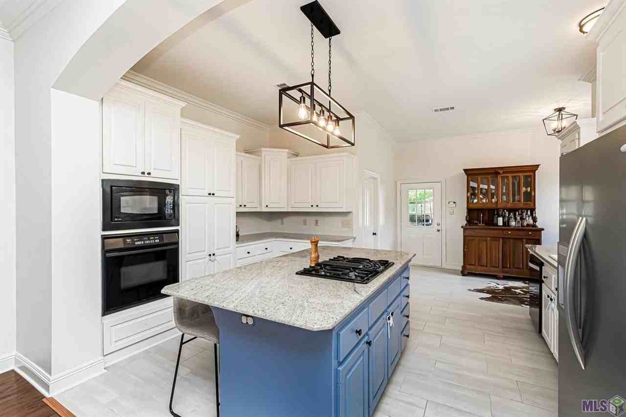 40103 Eagles Nest Rd - Photo 3 of 31