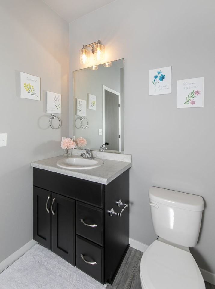 2721 10th St W - Photo 4 of 22