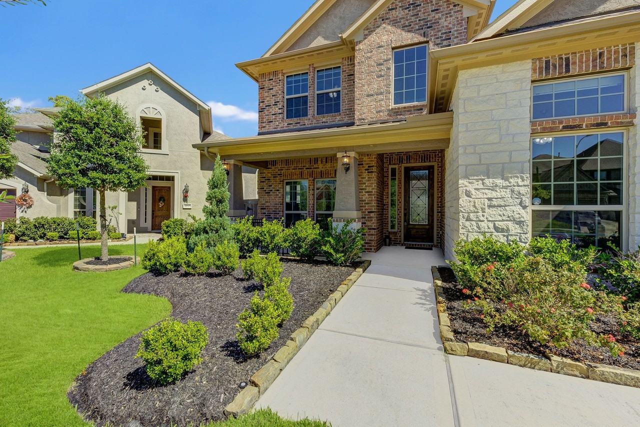 14926 Samuel Springs Lane - Photo 2 of 44