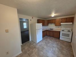 featured image of 165 Atkinson St #6