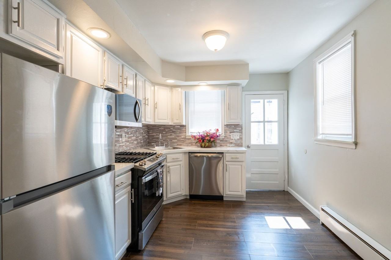 1515 S Bailey St - Photo 7 of 30