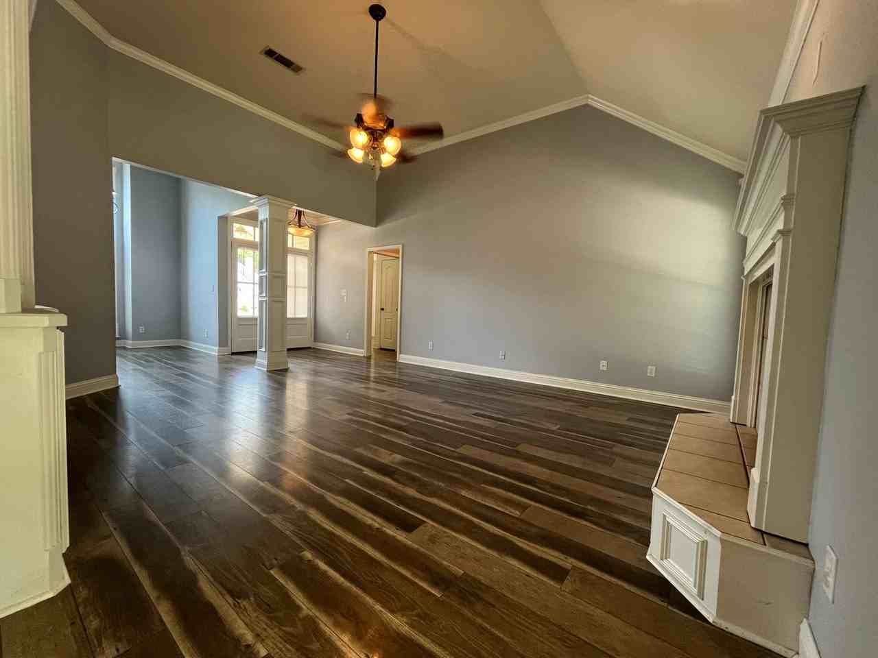 1050 Azalea Garden Dr - Photo 6 of 44