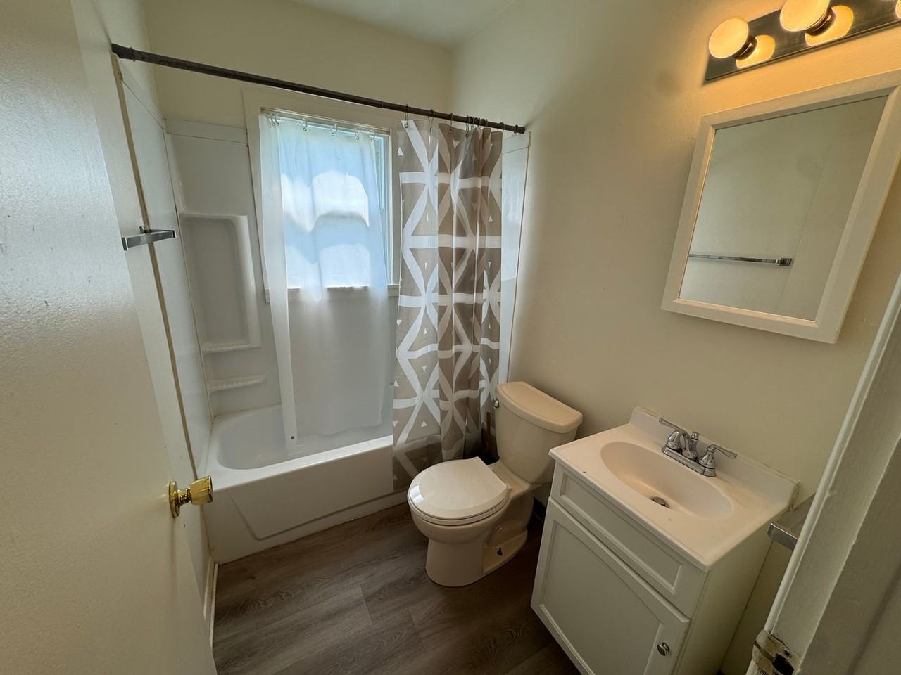 1811 13th Ave #1 - Photo 3 of 13