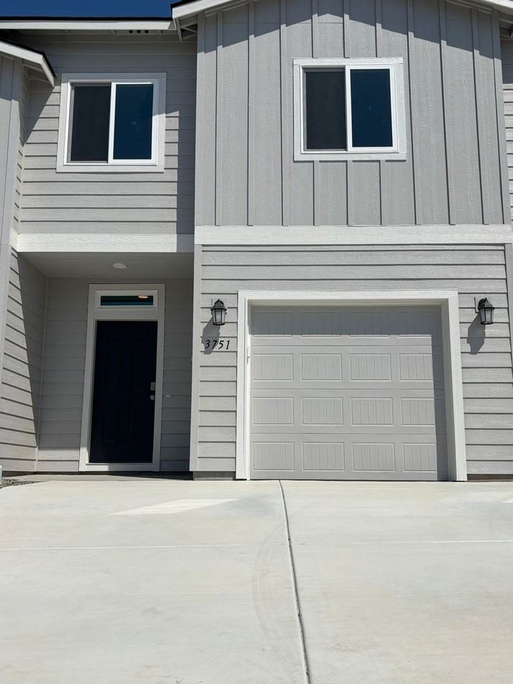 3751 S Roosevelt Pl - Photo 2 of 8